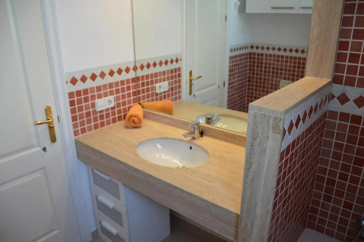 아파트 Apartamentos Las Brisas 레스타르티트 스페인